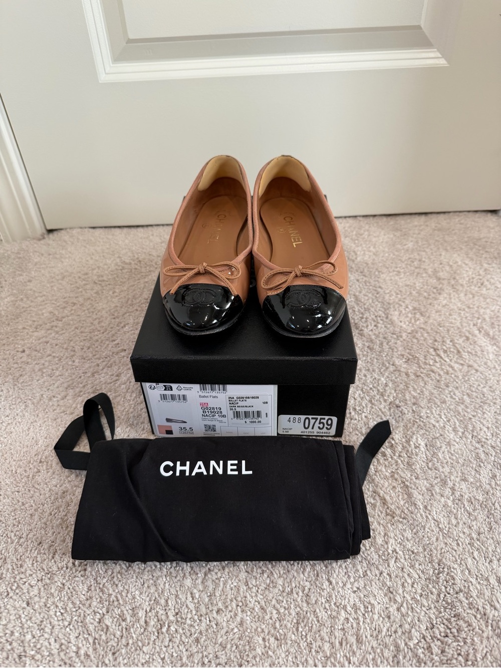 CHANEL Two-Tone Ballet Flats in dark beige and Black Patent Cap